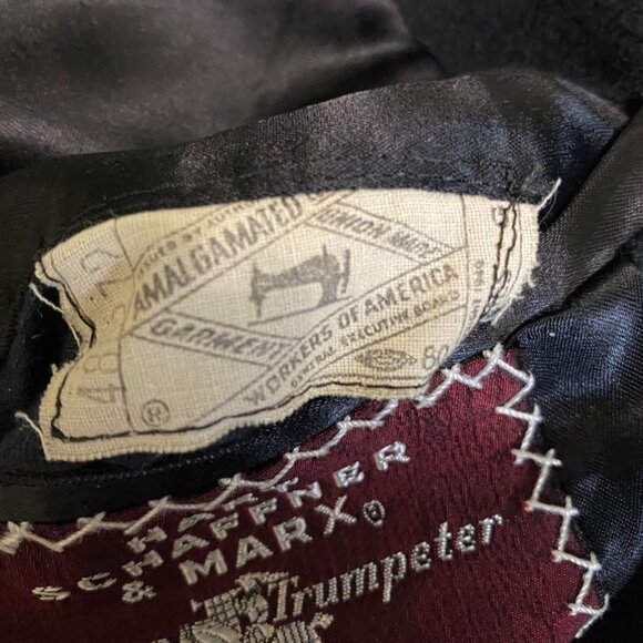 Hart Schaffner & Marx Silver Trumpeter Mens Overcoat 48 100% Cashmere 3-Button - Picture 4 of 15